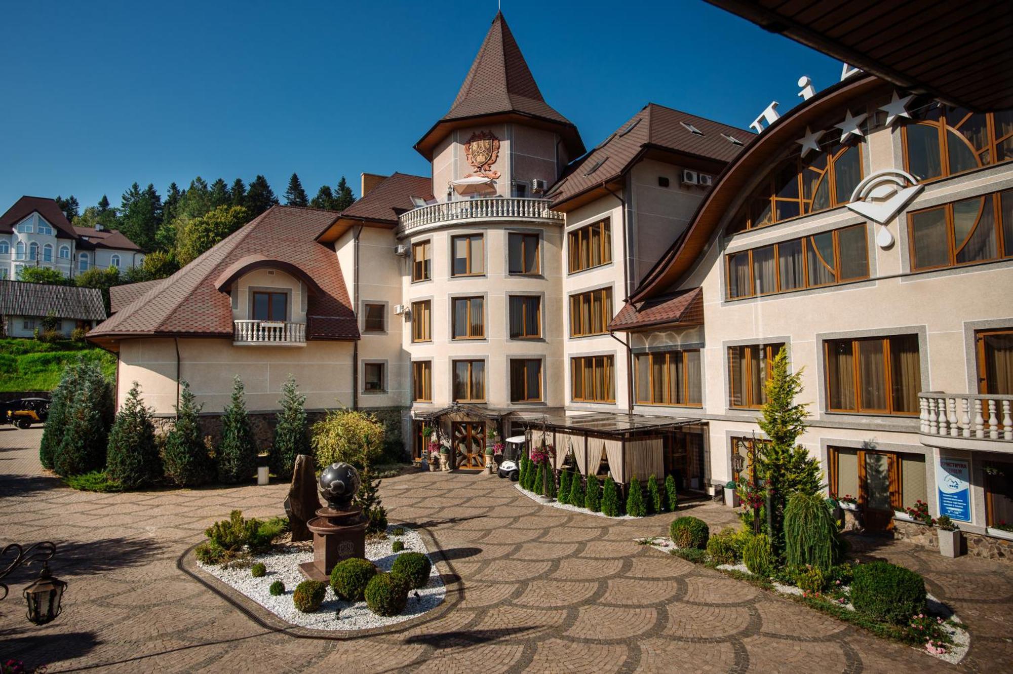 Hotel Dianna à Skhidnytsia Extérieur photo