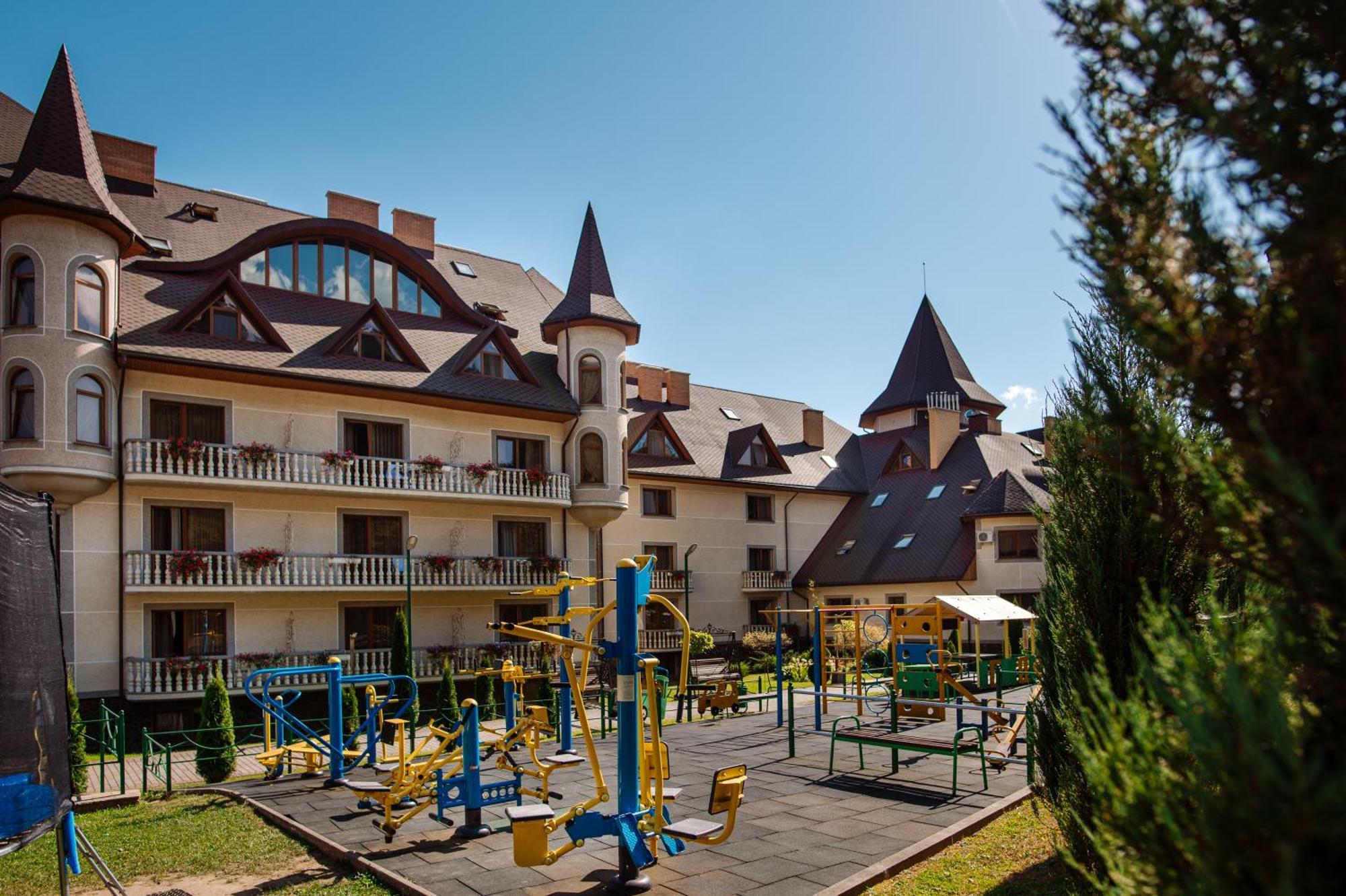Hotel Dianna à Skhidnytsia Extérieur photo