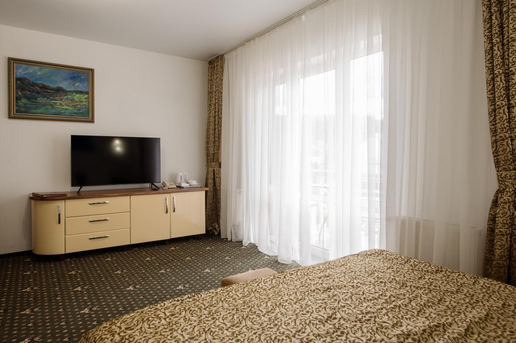 Hotel Dianna à Skhidnytsia Extérieur photo