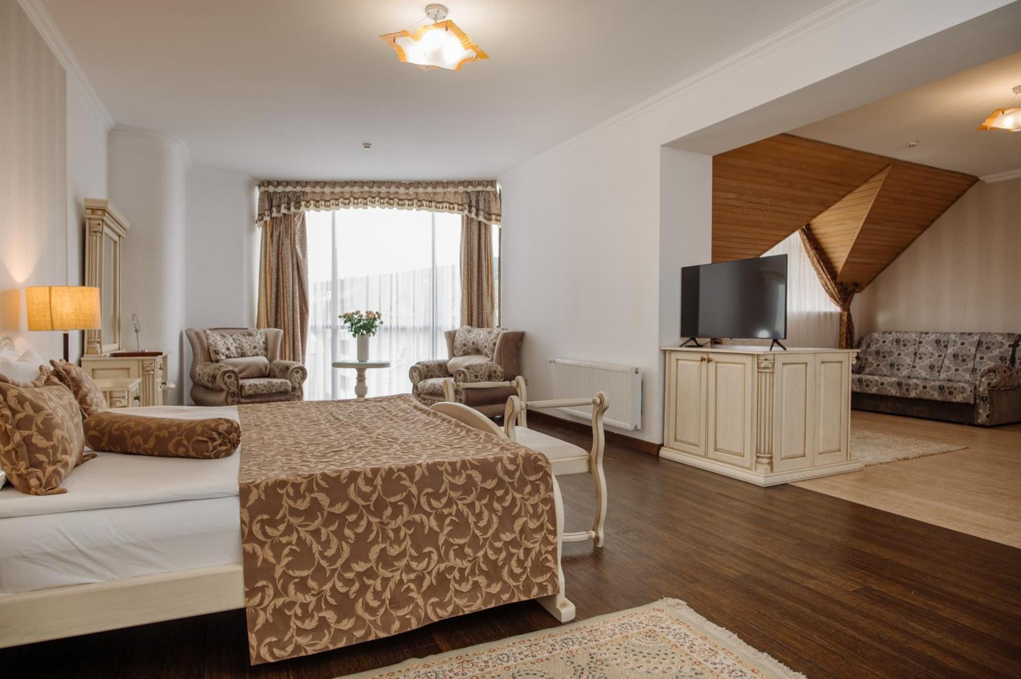 Hotel Dianna à Skhidnytsia Extérieur photo